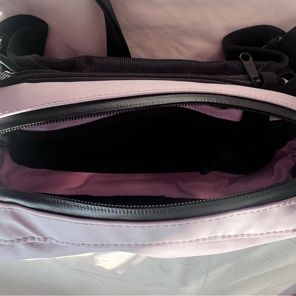 Wandrd d1 Fanny pack - Picture 6 of 8